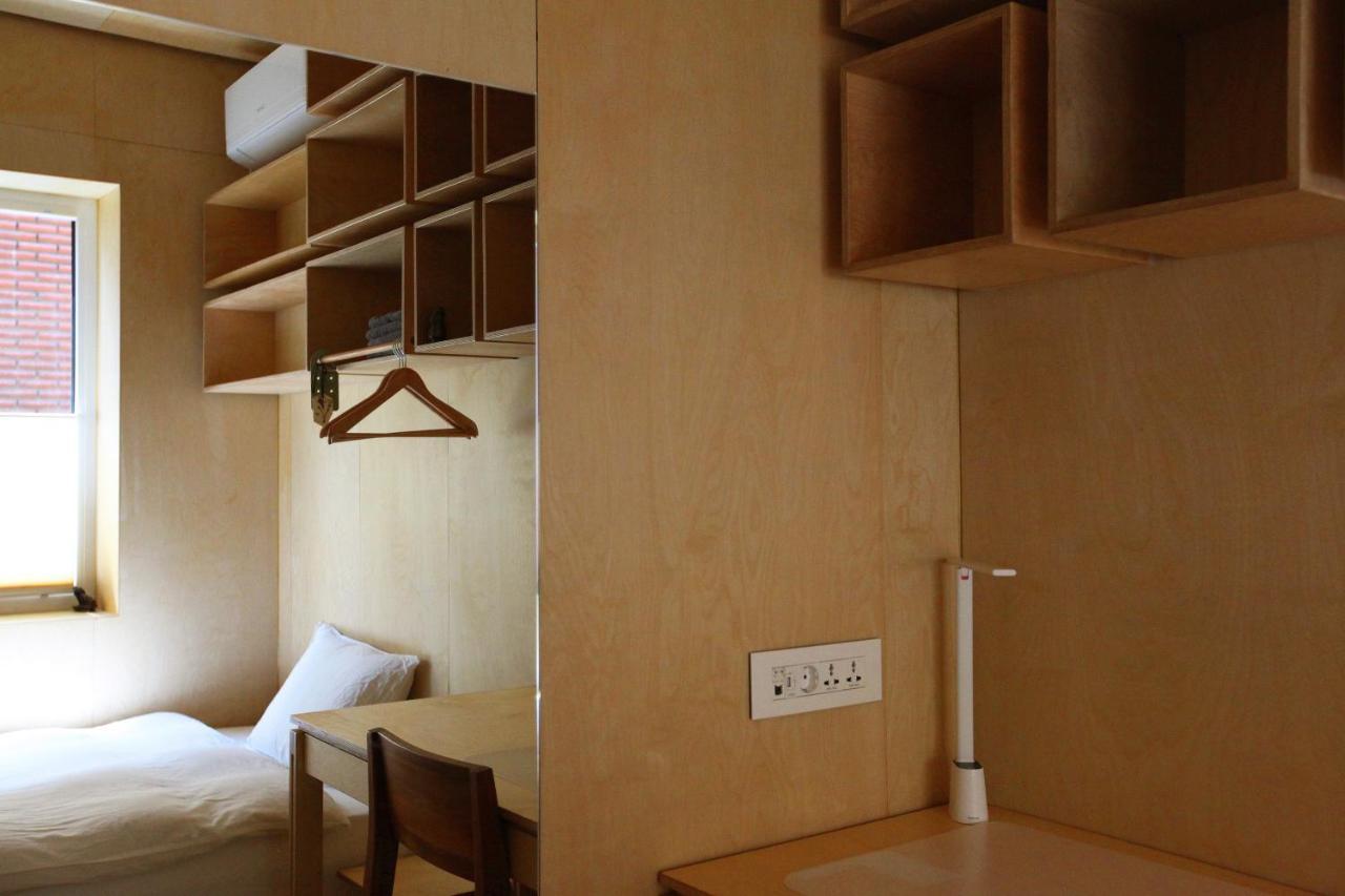 Entire Apartment Or Single Rooms In Homegarden Park Near Camp Humprehys Пионтек Екстериор снимка