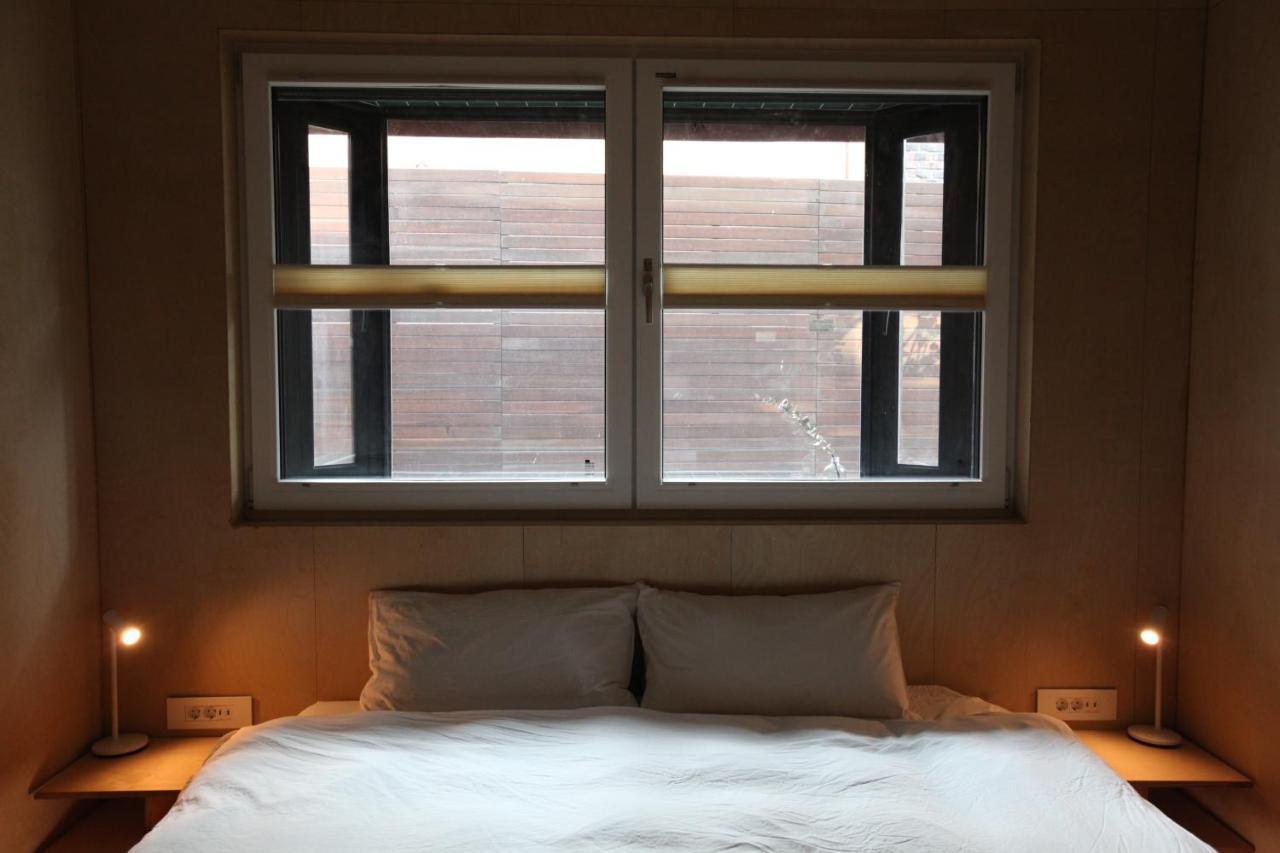Entire Apartment Or Single Rooms In Homegarden Park Near Camp Humprehys Пионтек Екстериор снимка