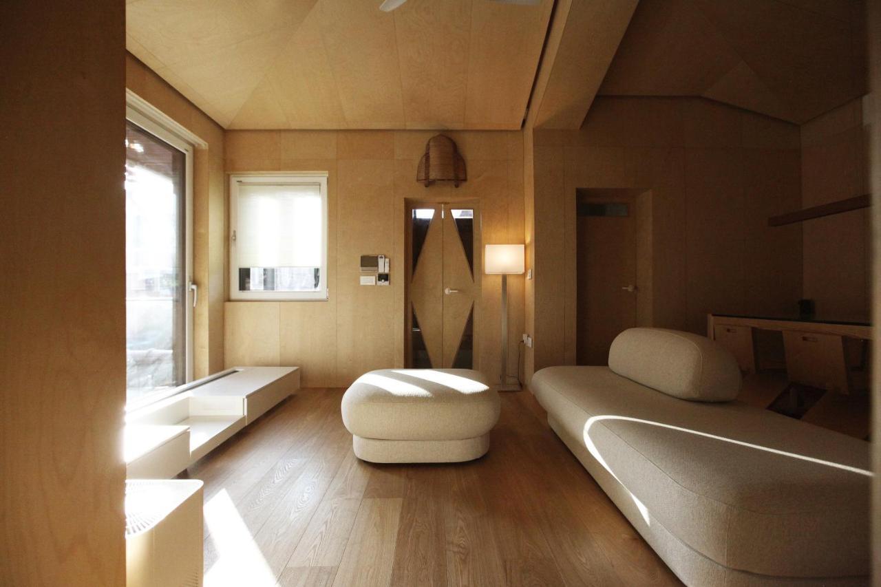 Entire Apartment Or Single Rooms In Homegarden Park Near Camp Humprehys Пионтек Екстериор снимка
